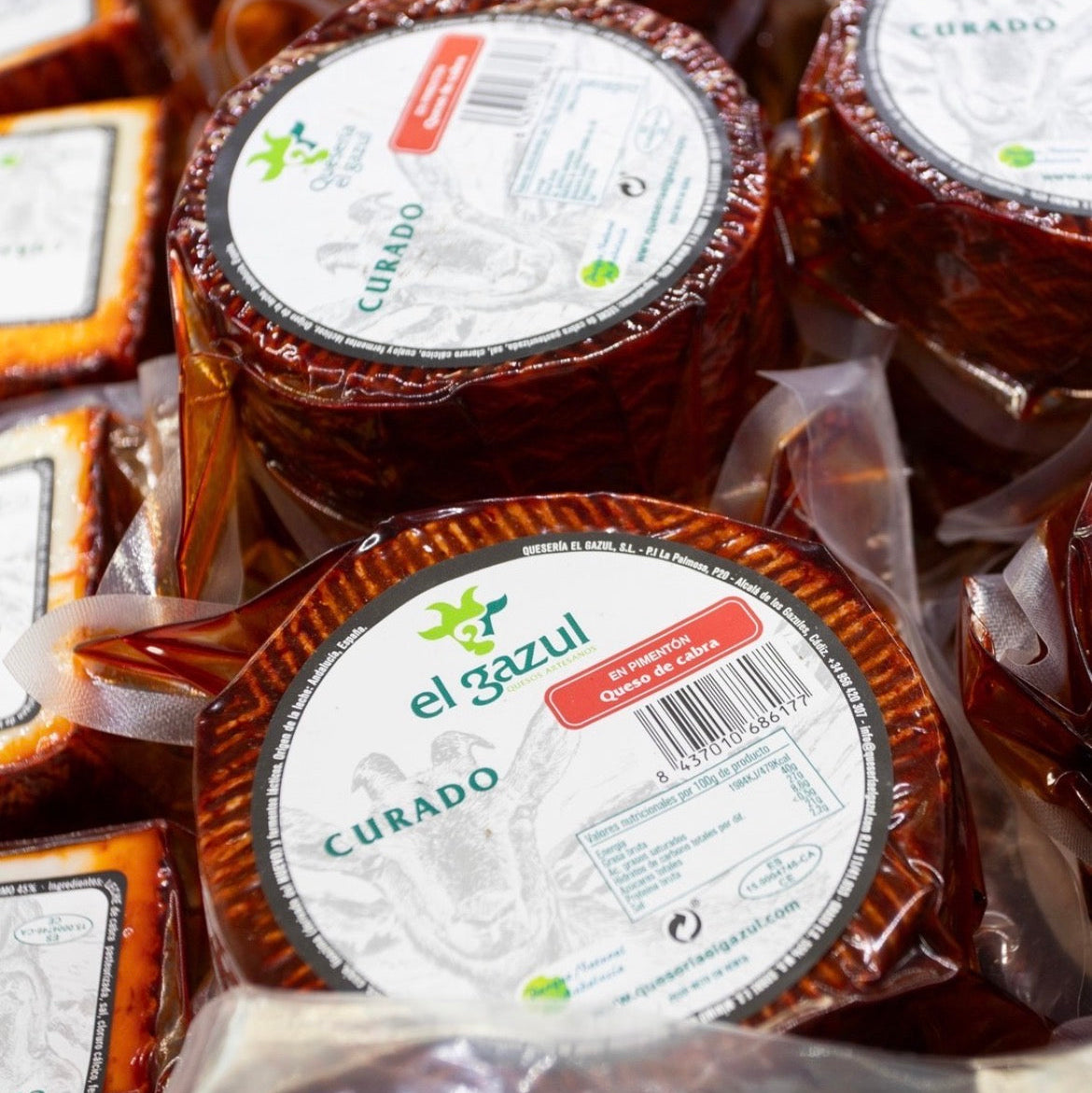 Queso Curado de Pimentón de El Gazul -  800g