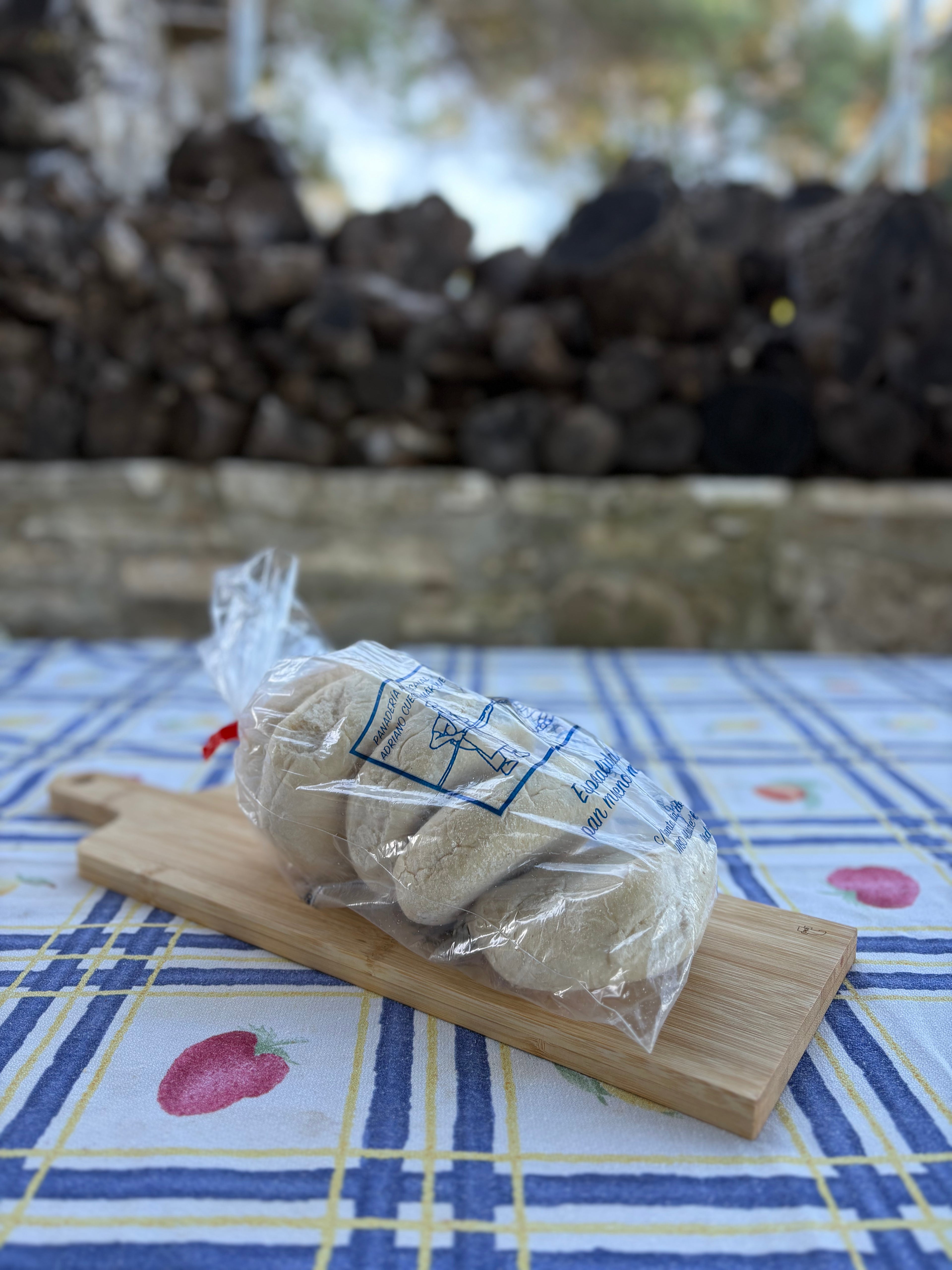 Molletes con Matalahúva de Panadería Hermanos Cuesta