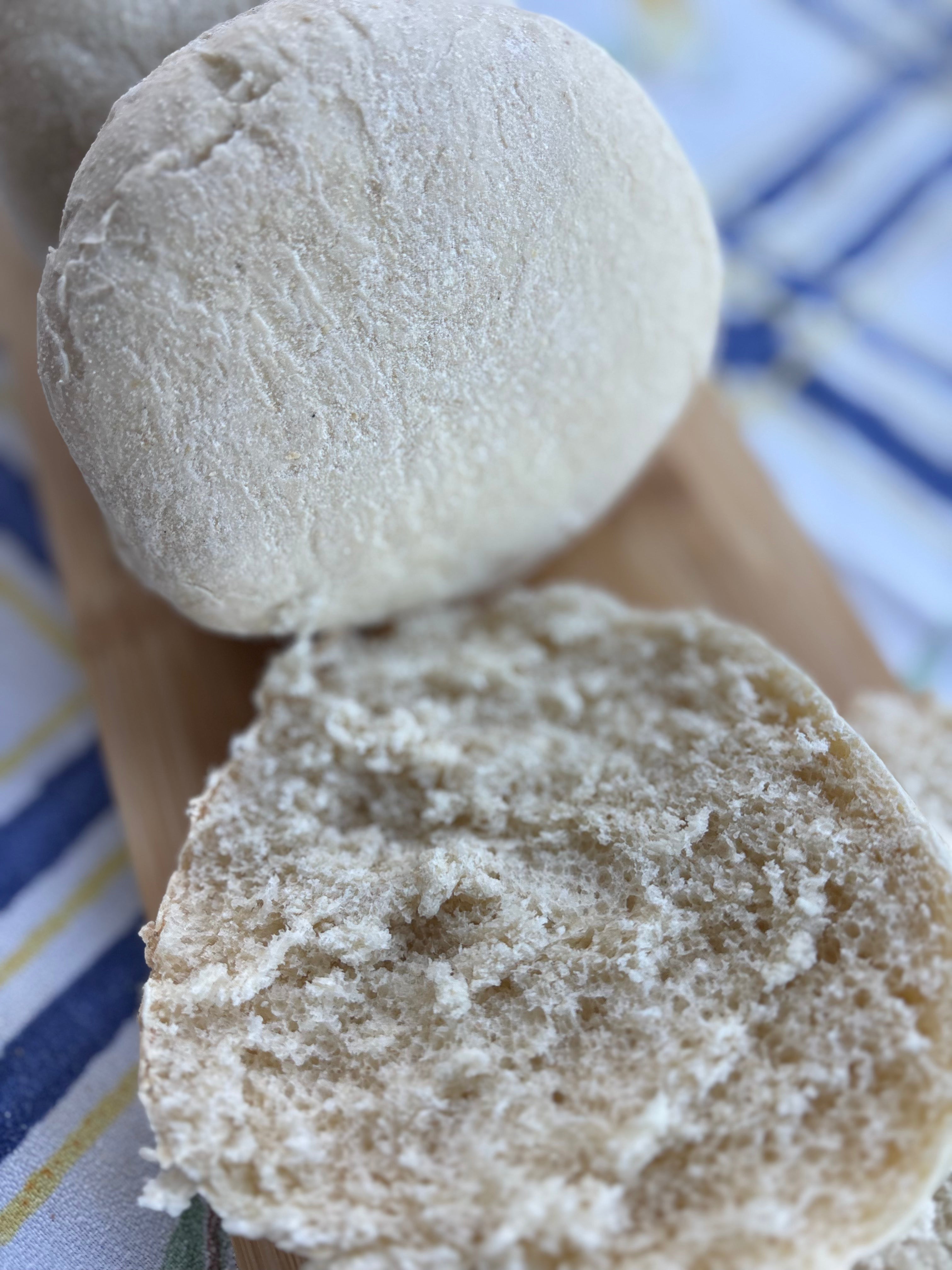 Molletes con Matalahúva de Panadería Hermanos Cuesta